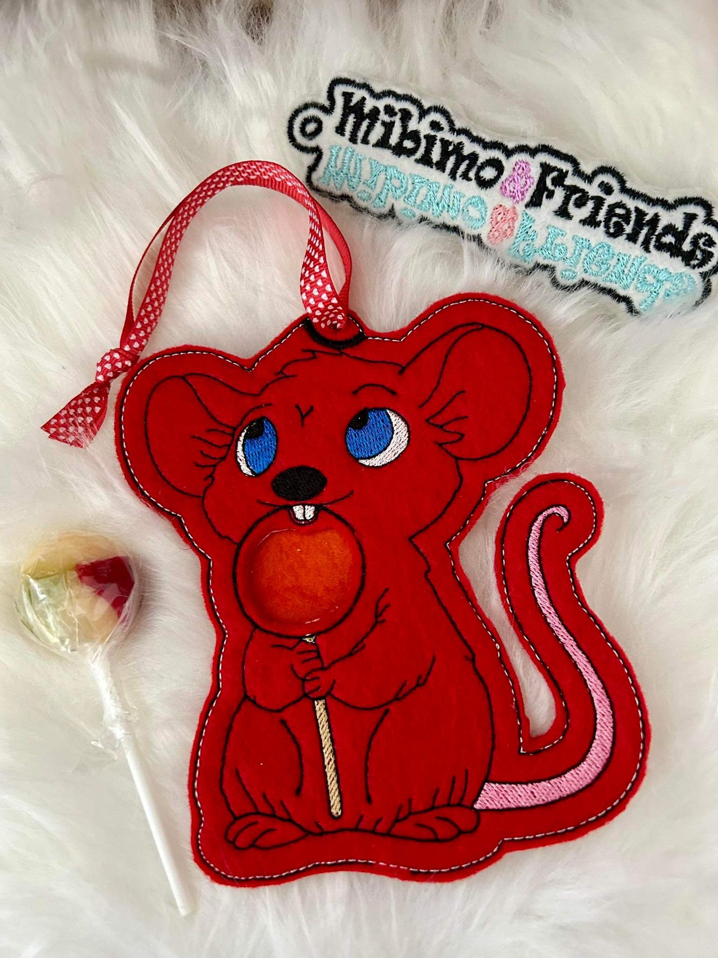 Maus mit Lolli ITH und Stickmotiv alle Größen ab 10x10