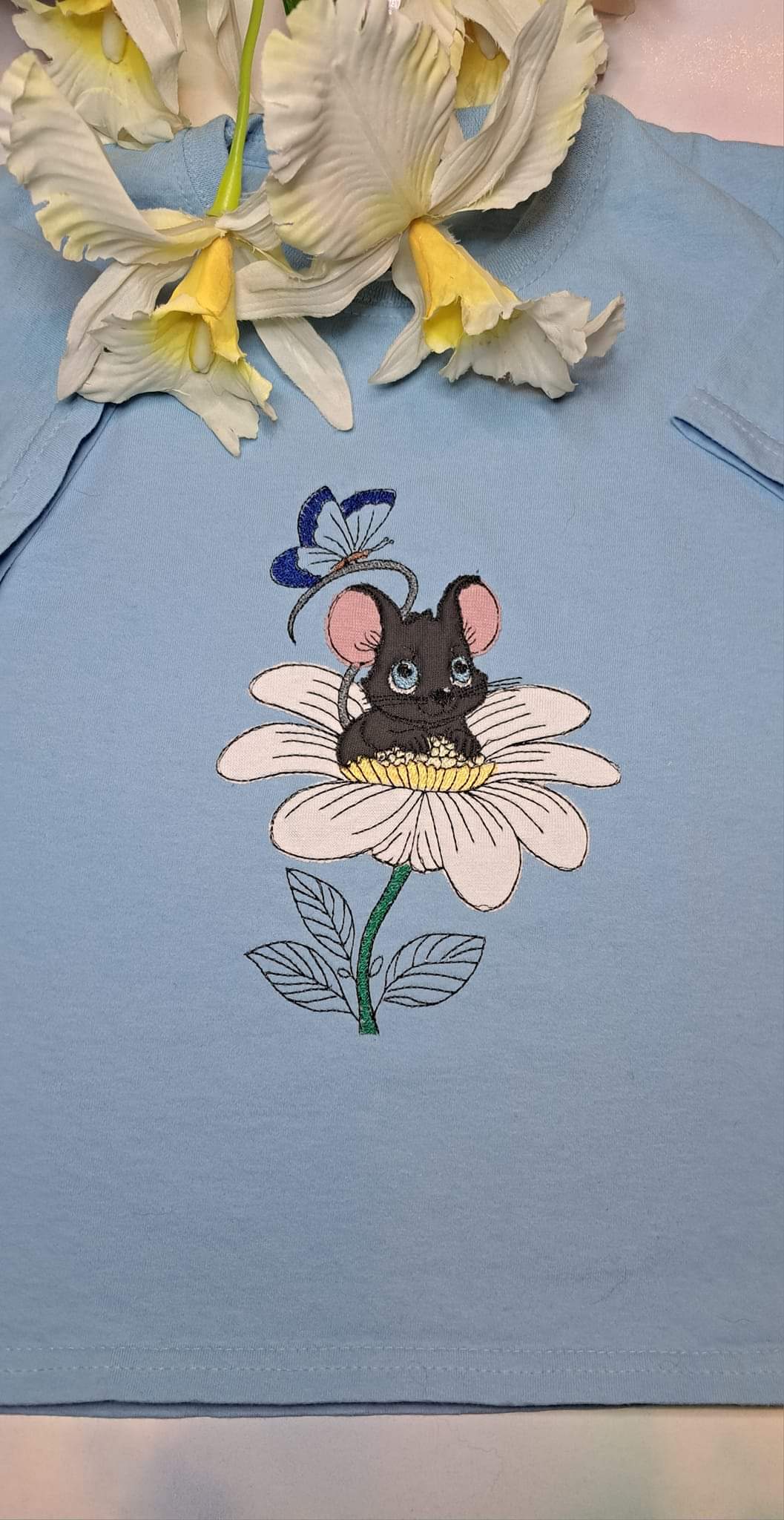 Maus auf Blume 6 Größen ab 13x18