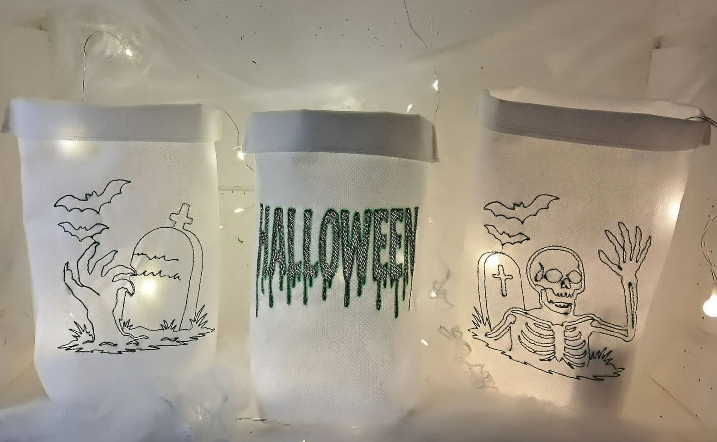 Halloween Set Lichterbeutel, 2 Motive in je 5 Größen, 1 Text in 8 Größen, 3 Anhänger