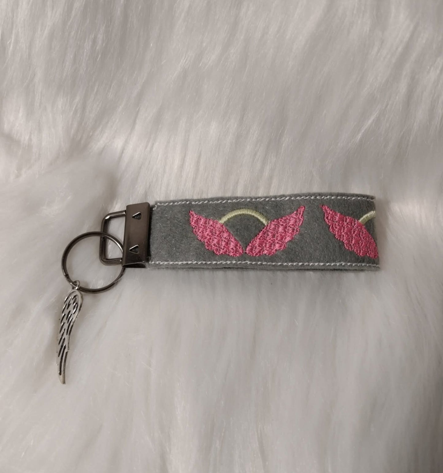 Anhänger oder Armband Flügel Motiv 13x18 Rahmen