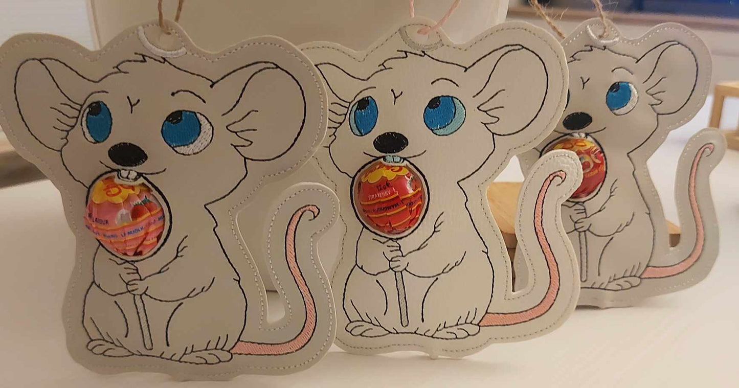 Maus mit Lolli ITH und Stickmotiv alle Größen ab 10x10