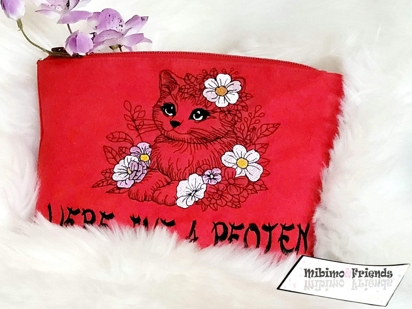 Katze mit Blumen ab 10x10 in 5 Größen