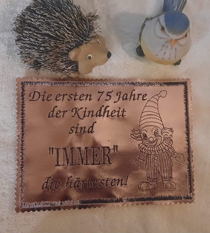 Schild 13x18 Spruch Kindheit  Zahlen